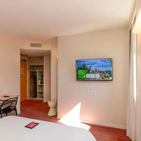 호텔 Ibis Styles En Velay Le Puy-en-Velay