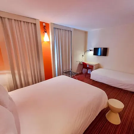 Ibis Styles En Velay 호텔 3*
