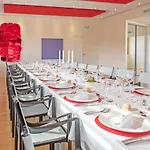 Ibis Styles En Velay Otel 3*