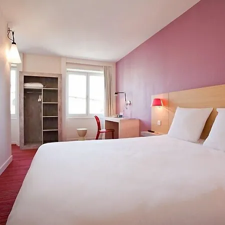 Ibis Styles En Velay 3*