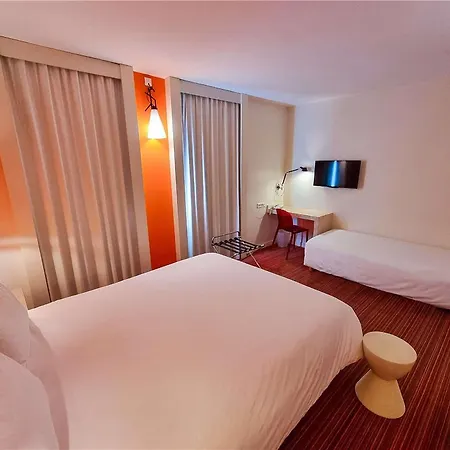 Ibis Styles En Velay Отель