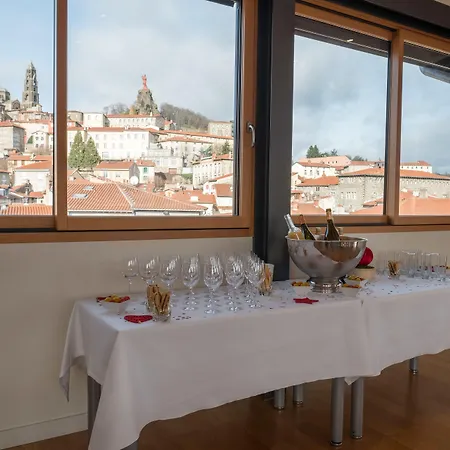 Hotel Ibis Styles En Velay 3*