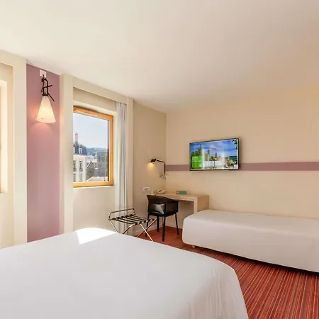 Ibis Styles En Velay 3*