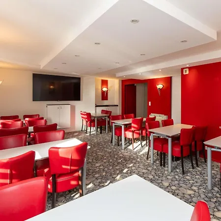 Ibis Styles En Velay Hotel 3*