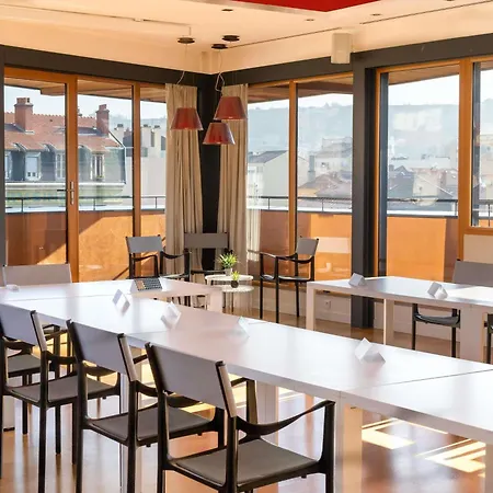 Ibis Styles En Velay