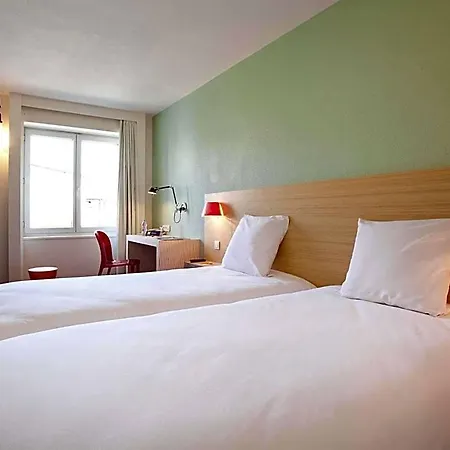Ibis Styles En Velay 3*