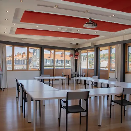 מלון Ibis Styles En Velay Le Puy-en-Velay