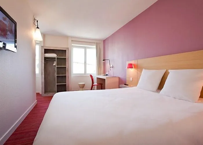 Ibis Styles En Velay 3*