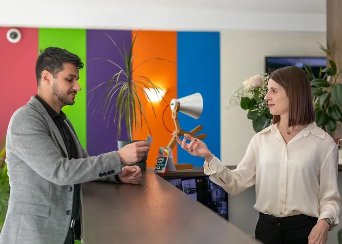 Ibis Styles En Velay Отель Le Puy-en-Velay