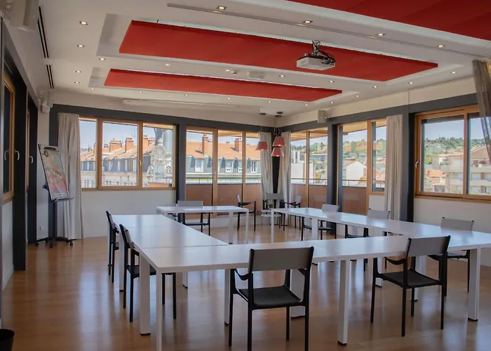 Ibis Styles En Velay