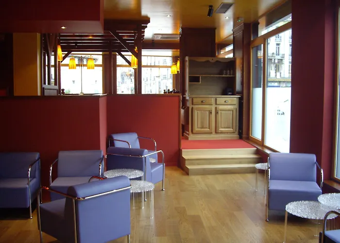 Ibis Styles En Velay Отель