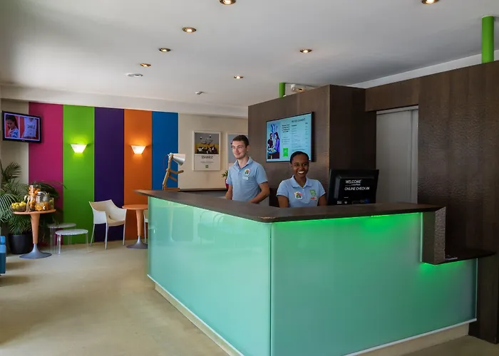 Отель Ibis Styles En Velay