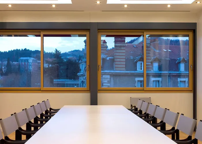 Ibis Styles En Velay