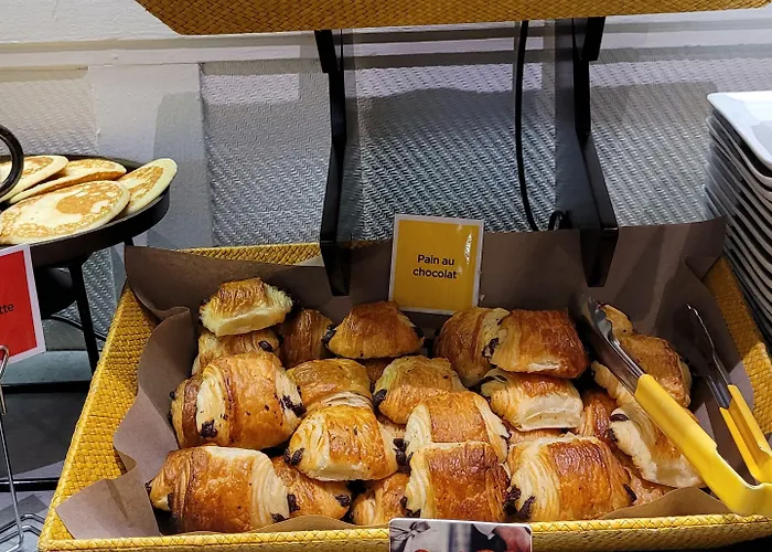 Ibis Styles En Velay Отель Le Puy-en-Velay