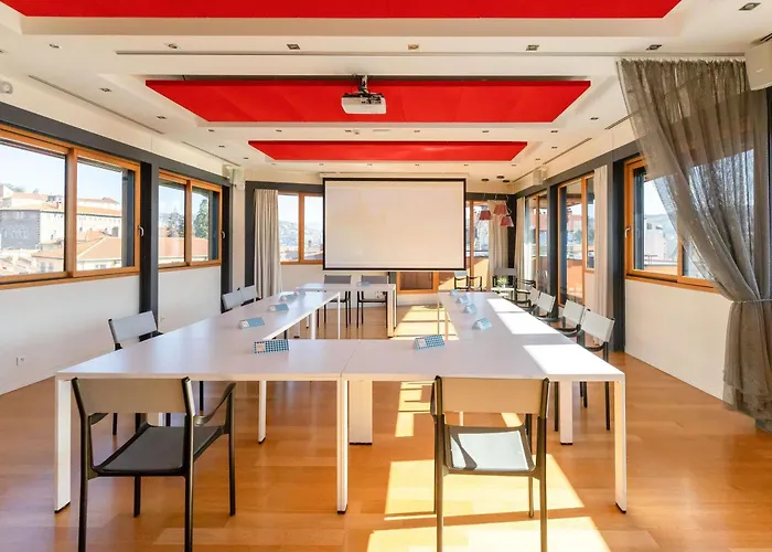 Ibis Styles En Velay Отель Le Puy-en-Velay