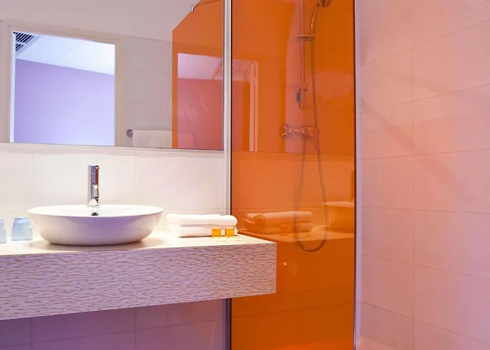 Ibis Styles En Velay